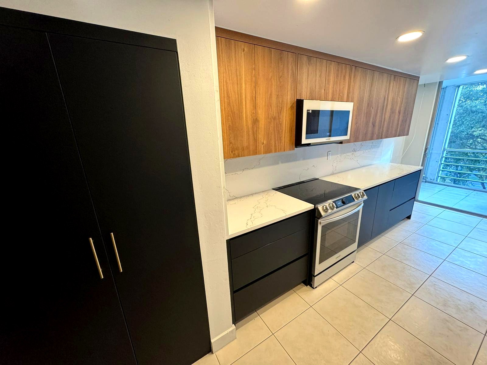 Flooring Installation in Pembroke Pines, FL
